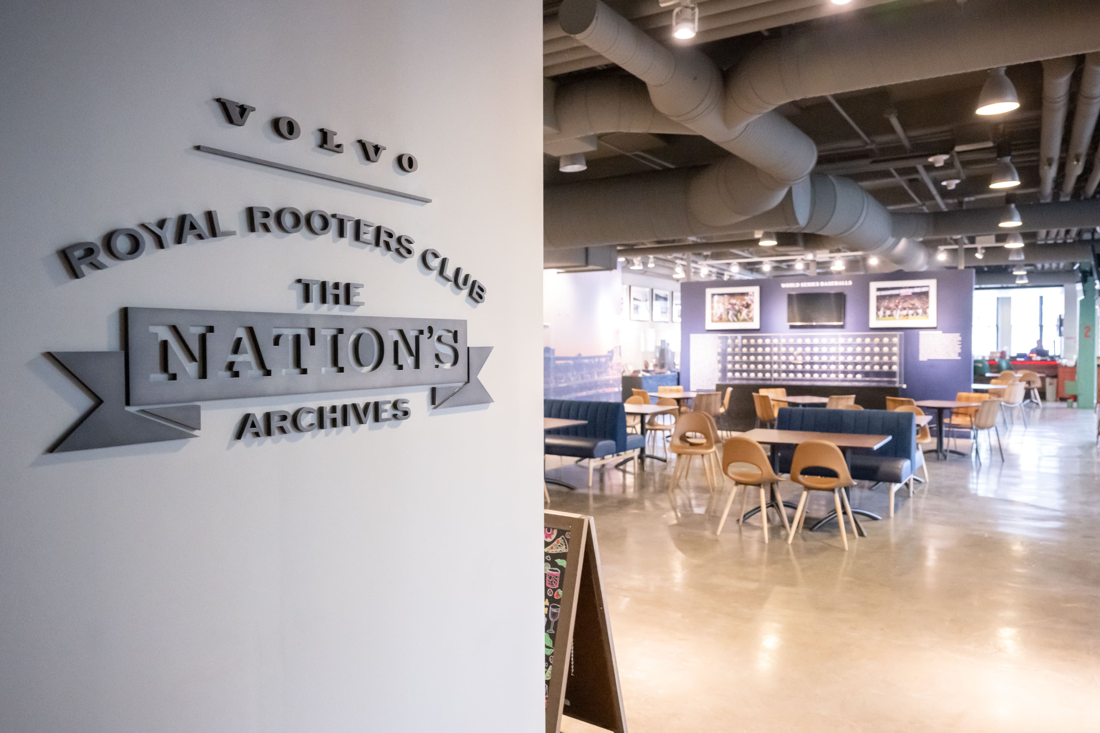 VOLVO ROYAL ROOTERS CLUB